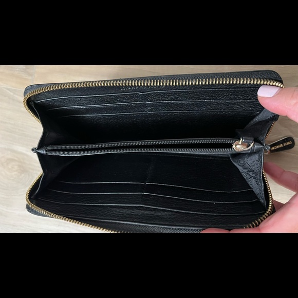 Michael Kors Black Leather Wallet - Picture 10 of 12